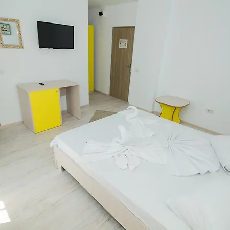 Ξενοδοχείο Glam Boutique 3*