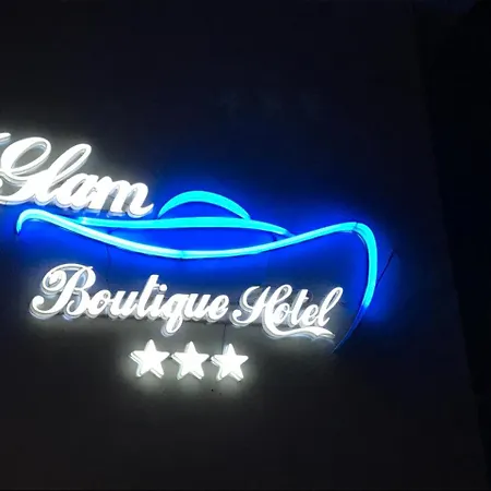 Ξενοδοχείο Glam Boutique 3*
