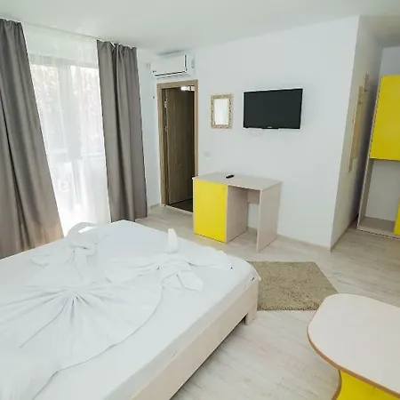 Glam Boutique Hotell 3*